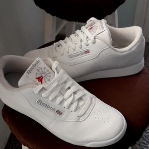 Reebok Classic Size 9